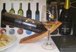 6832Deseti VINOcom
